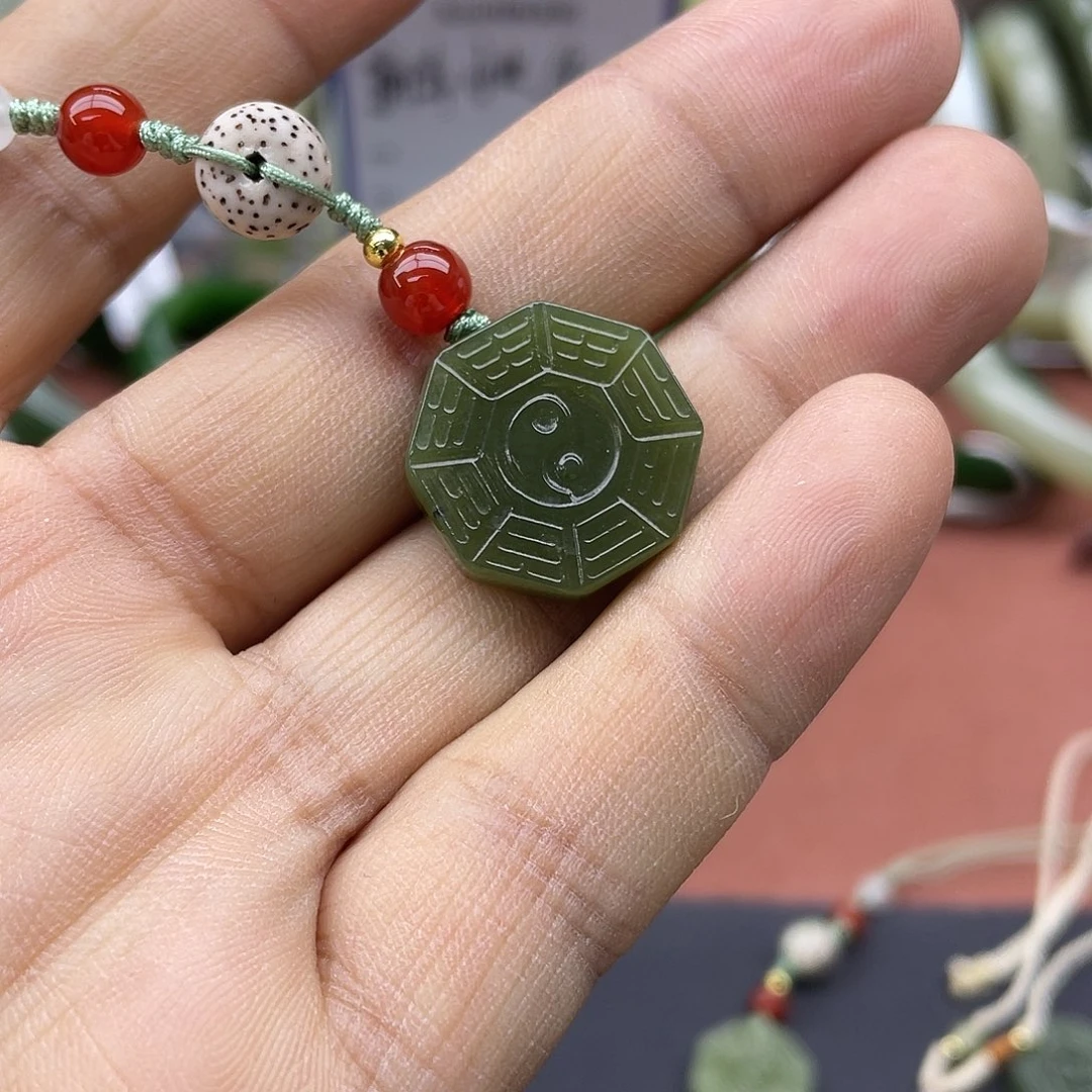 和田玉未镶嵌吊坠(不含链)