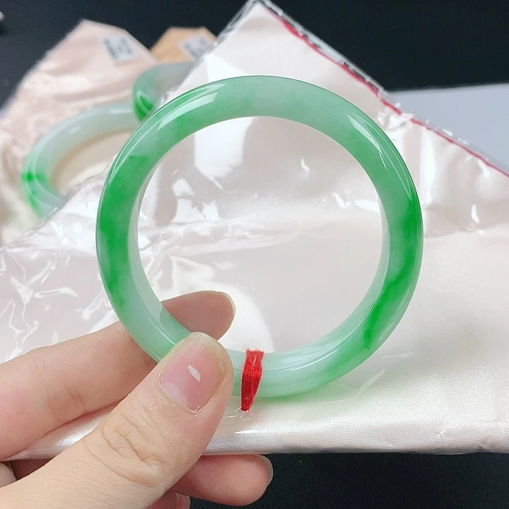 未镶嵌手镯翡翠翡翠307