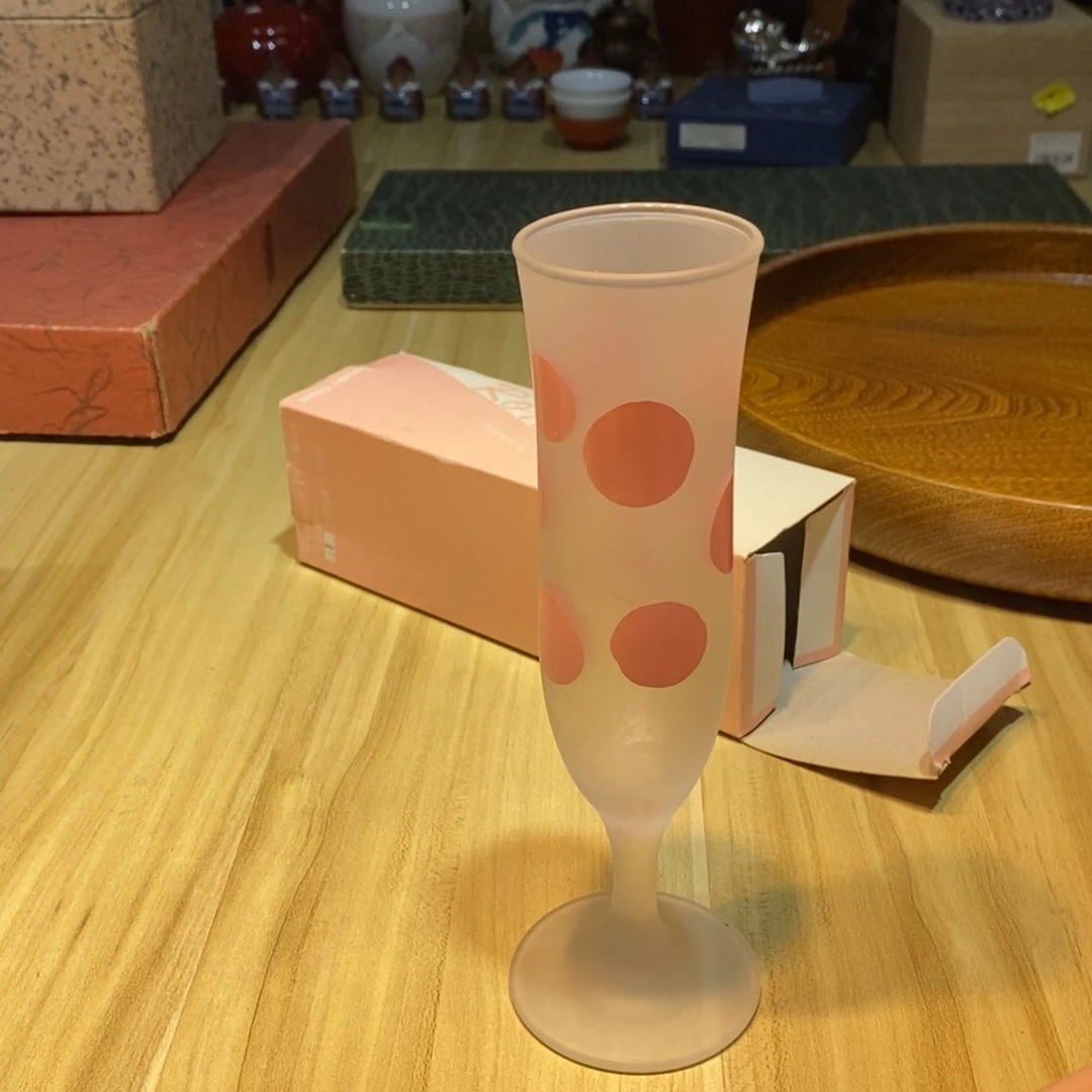 馮**起易雅集工艺品有限公司