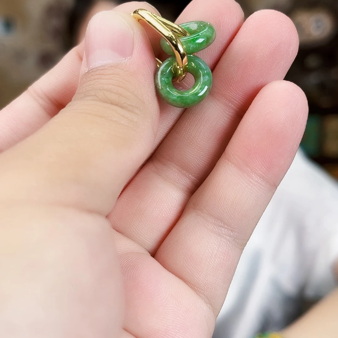 翡翠未镶嵌颈饰耳饰