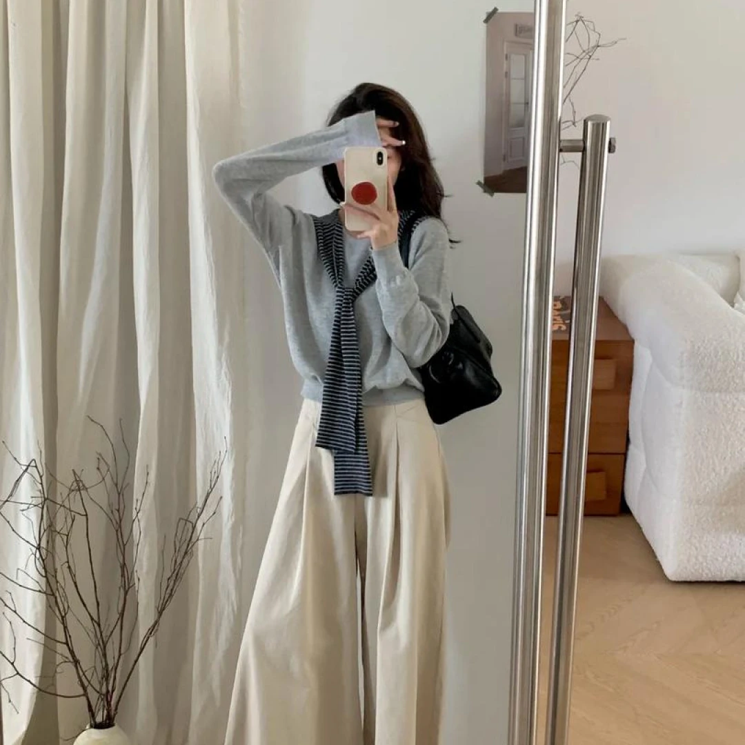 2025早春一整套女韩系穿搭复古连帽披肩针织上衣搭配休闲裤三件套