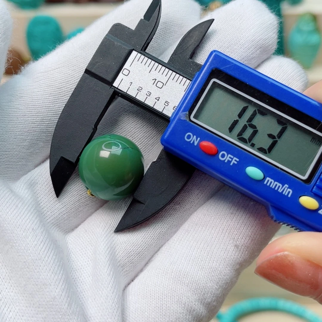 绿松石珠宝未镶嵌