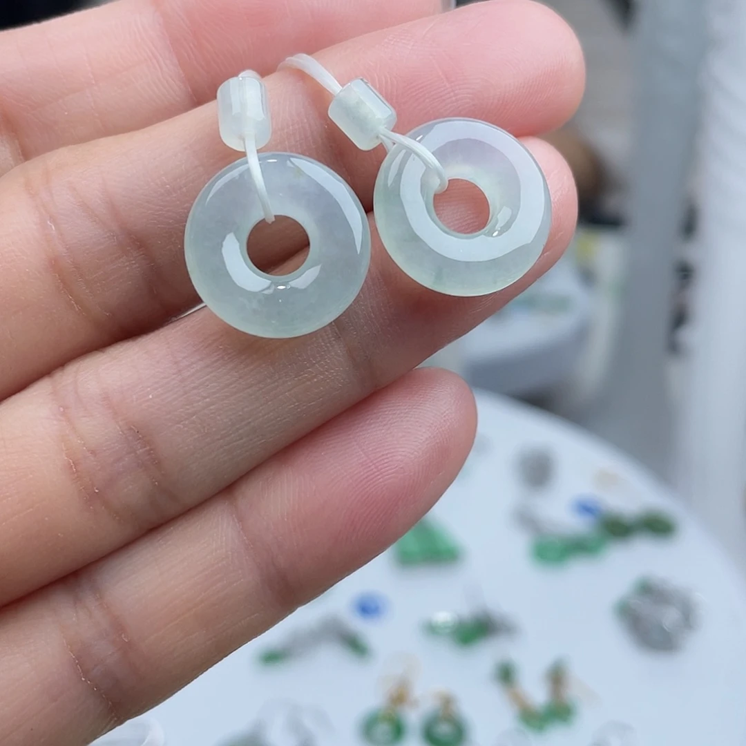 翡翠未镶嵌耳饰1111