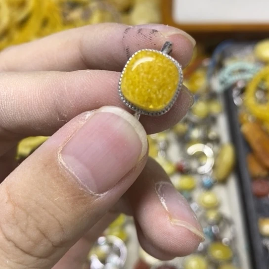 蜜蜡银S925镶嵌裸石戒指