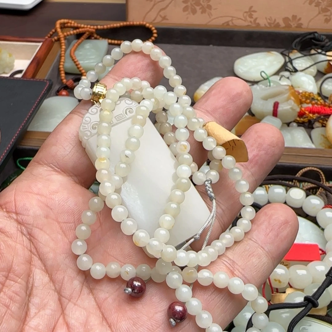 时***丶和田玉未镶嵌挂件