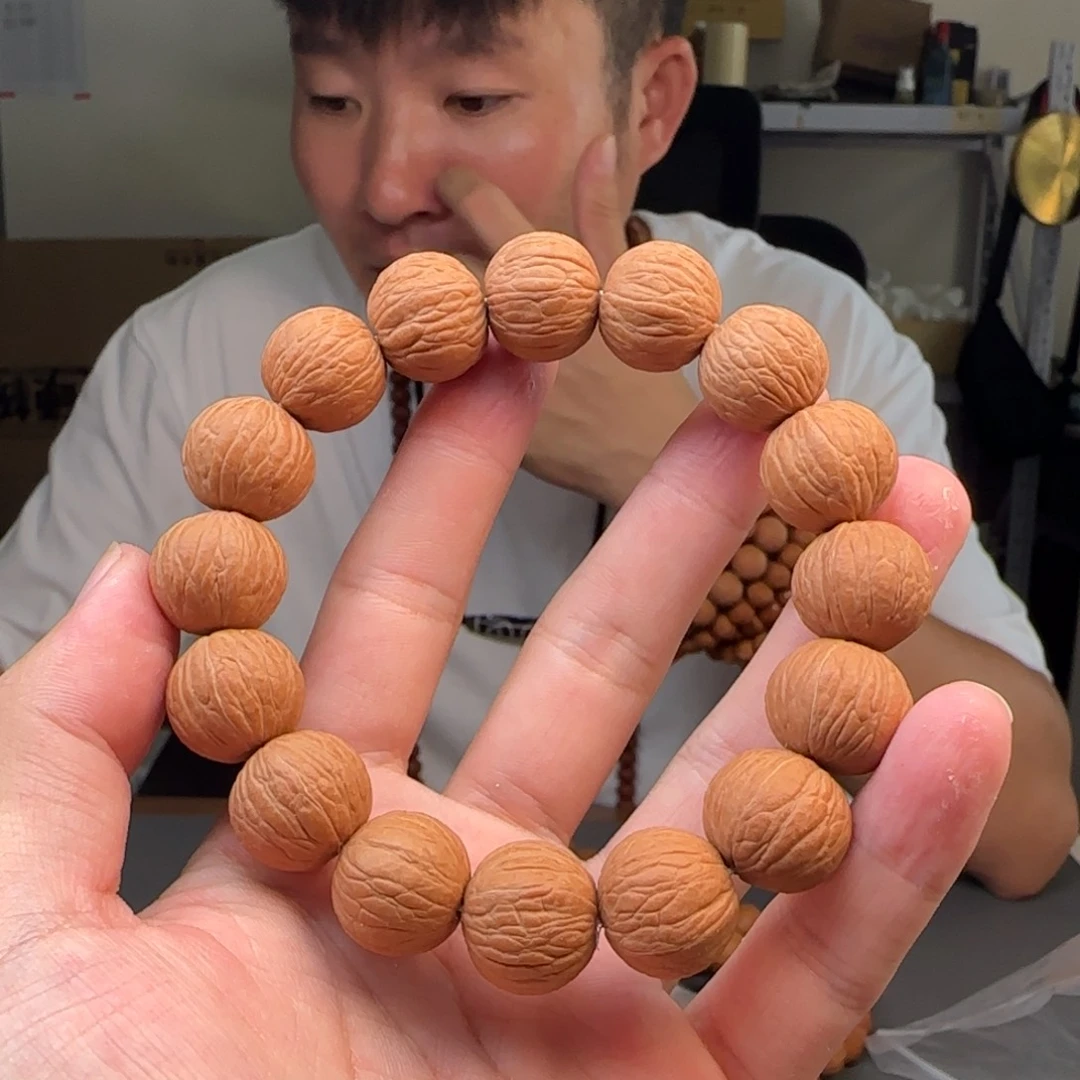 猴头核桃手串140聚宝盆
