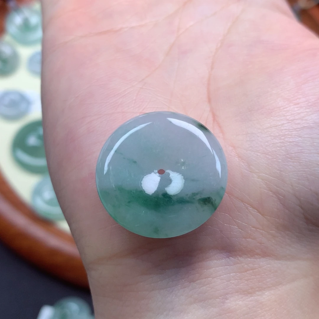 翡翠未镶嵌颈饰吊坠25.7/5mm