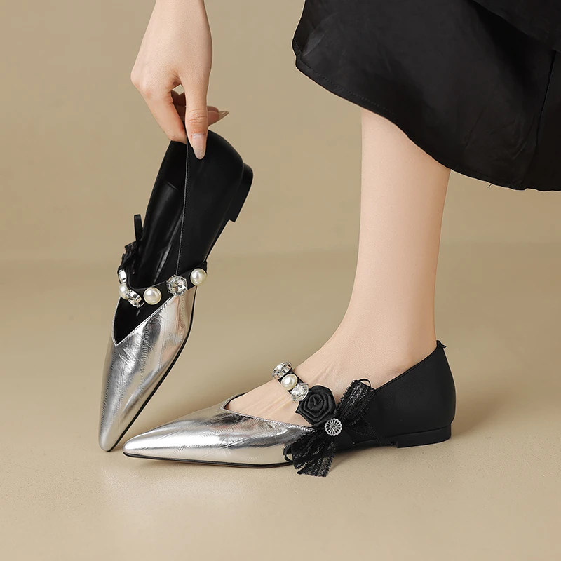 1cm温柔珍珠一字带平底鞋百搭银色蝴蝶结小皮鞋春夏新款粗跟单鞋