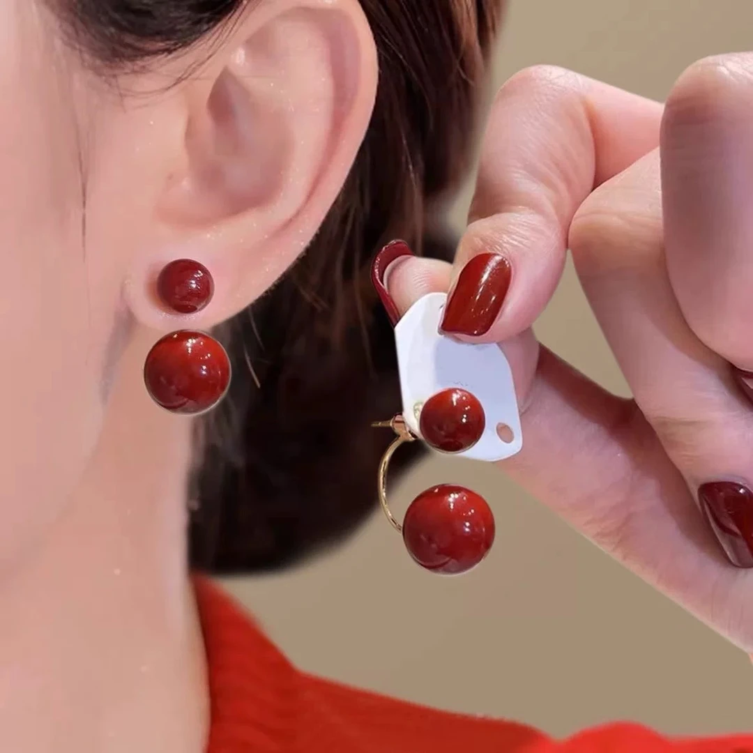铜合金耳饰 红豆豆耳钉女设计感高级两戴适合过年的耳环新年耳饰