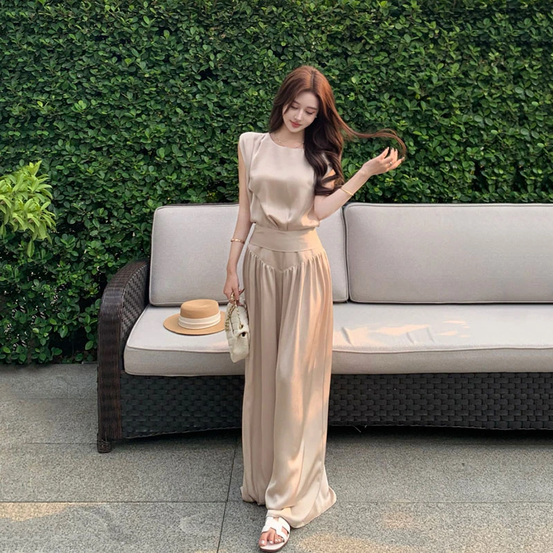 夏季新款时尚轻奢气质设计感无袖修身背心休闲宽松阔腿裤子两件套