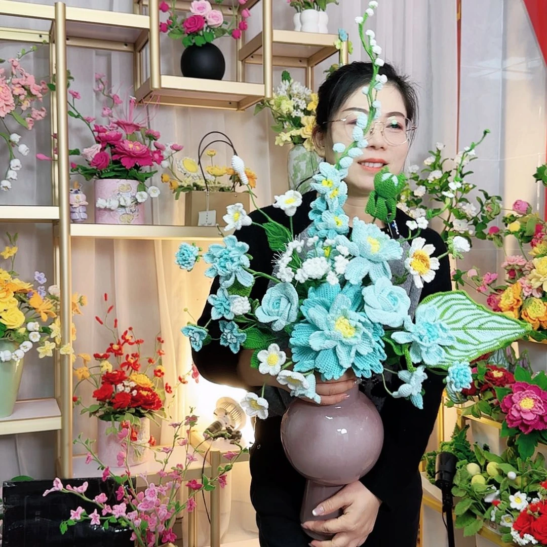 手工钩织设计大花束