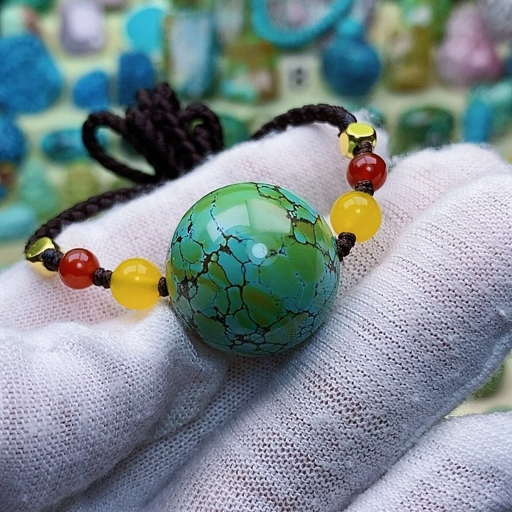 绿松石配饰未镶嵌