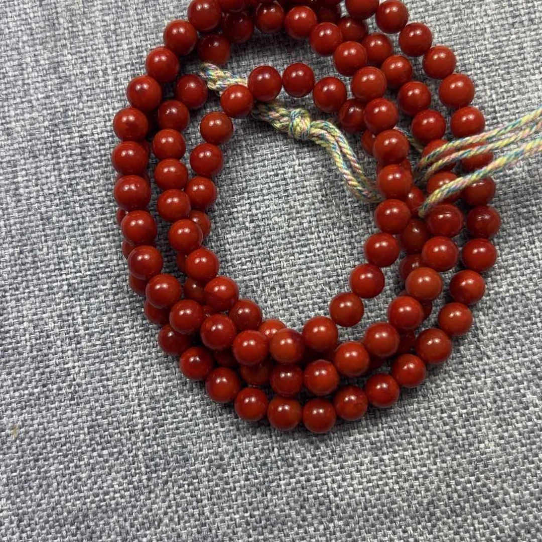 南红玛瑙颈饰合金