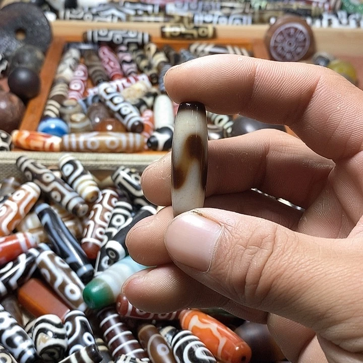 玛瑙/玉髓颈饰足银镀金镶嵌63