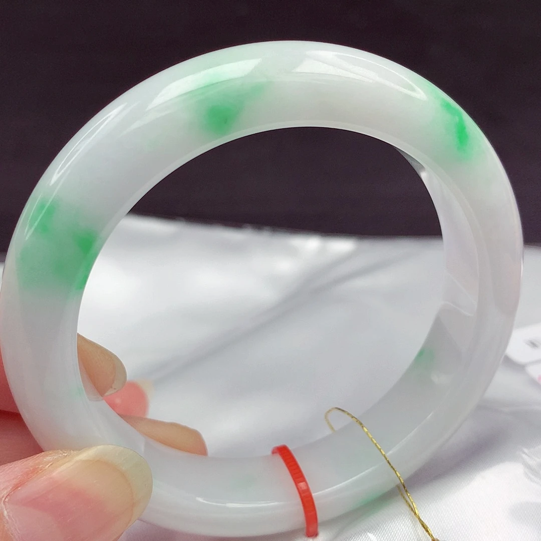 翡翠未镶嵌手镯5556圈971