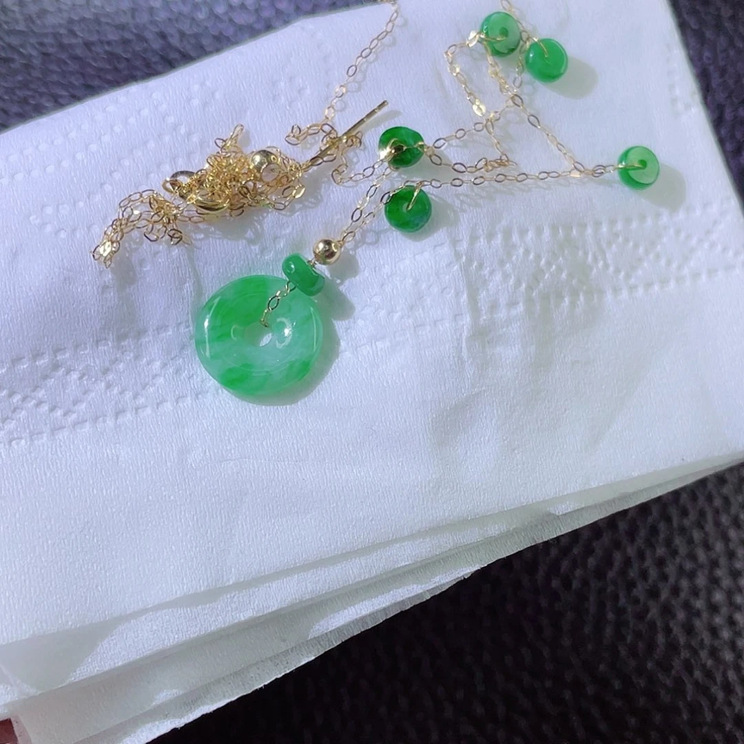 翡翠颈饰18K金镶嵌翡翠