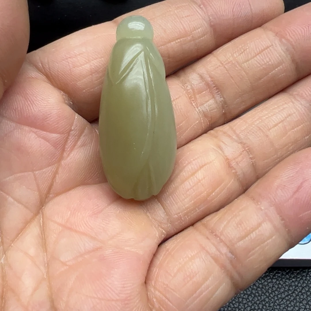 和田玉（糖玉）未镶嵌吊坠(不含链)