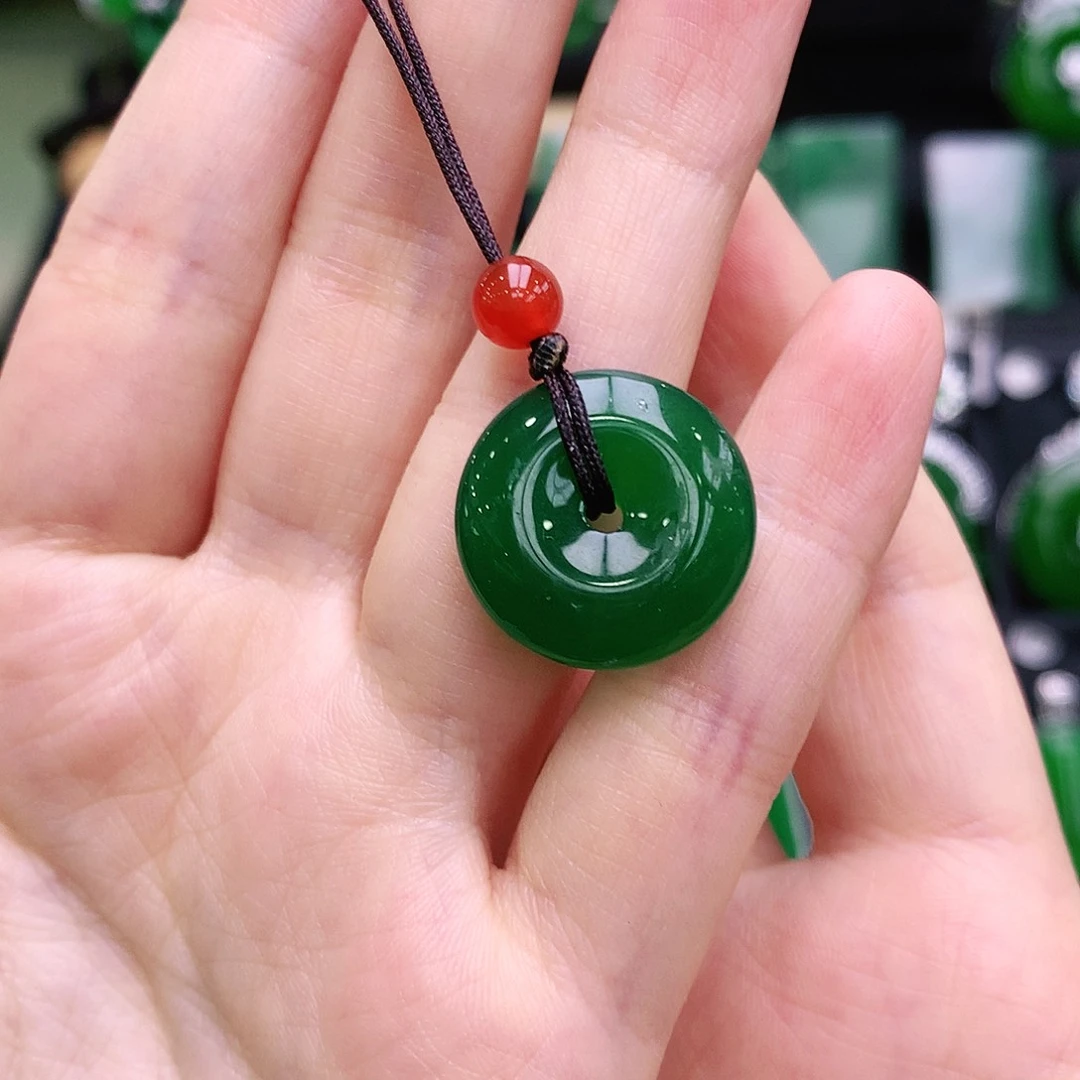 玛瑙/玉髓吊坠未镶嵌