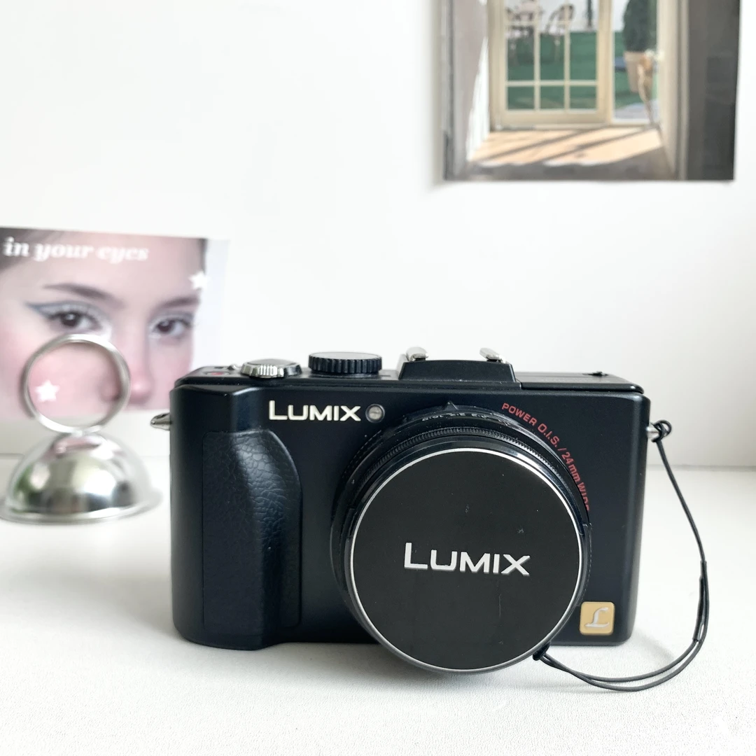 9新 Panasonic/松下 Lx5黑色1010万像素3.8倍变焦人像清透氛围感