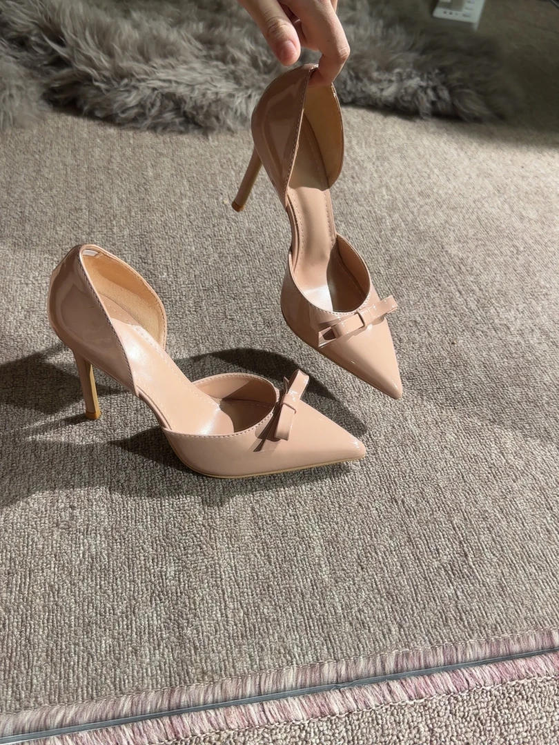 美亿亿·裸粉色侧空法式蝴蝶结高跟鞋女尖头浅口通勤细跟单鞋女