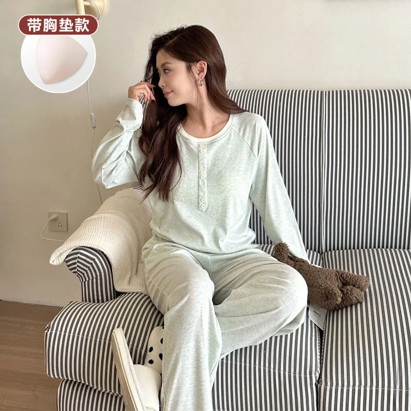 懒人带胸垫睡衣女款春秋季可外穿防凸点雪花棉宽松长袖长裤家居服