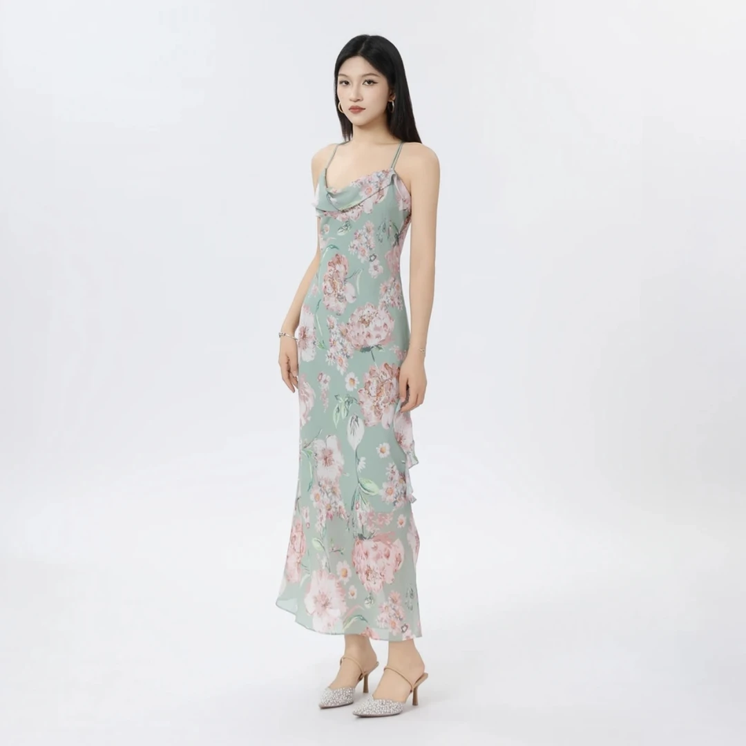 AMASS/阿玛施新款碎花吊带裙夏季法式浪漫修身印花连衣裙550045