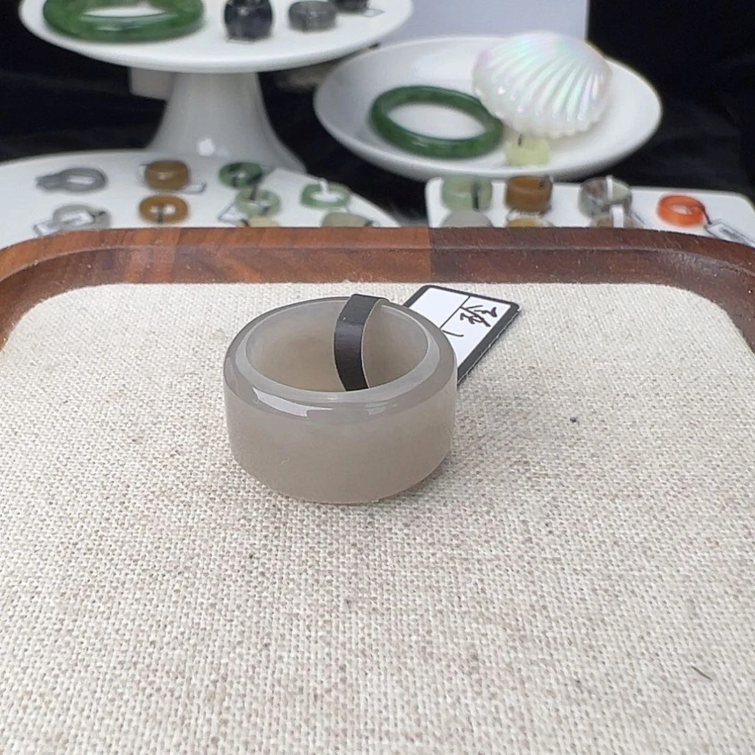 和田玉（糖玉）未镶嵌戒指T 57 烟灰圆切16.1