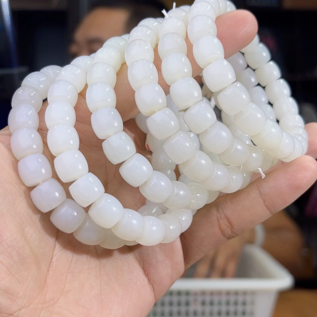 未镶嵌手串和田玉纯天然新疆黑山山流水卡10多样性发其一