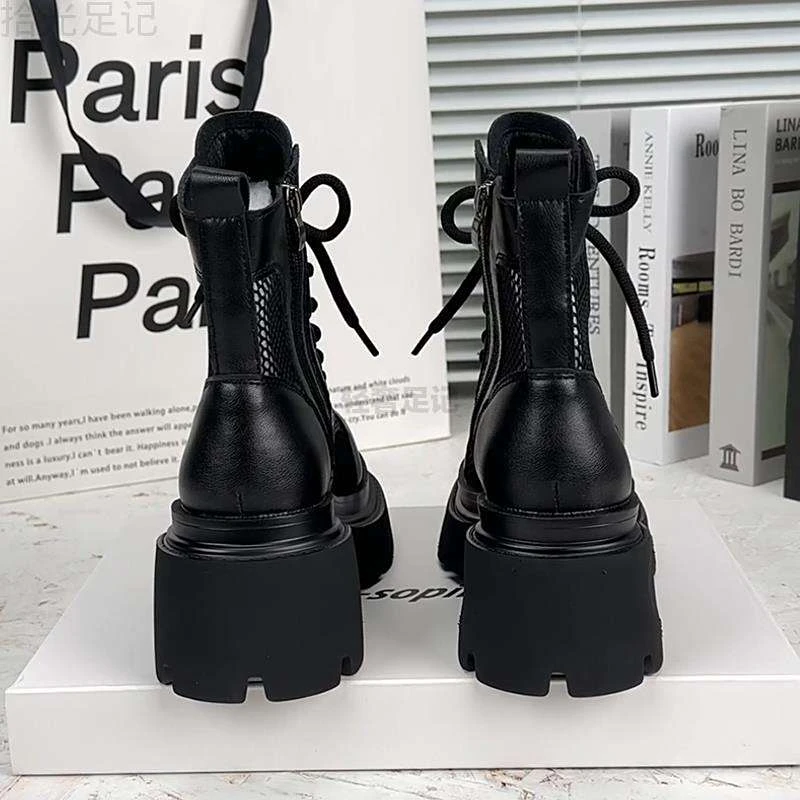 马丁靴女2025夏季新款8厘米镂空靴薄女款韩版粗跟分趾马丁靴