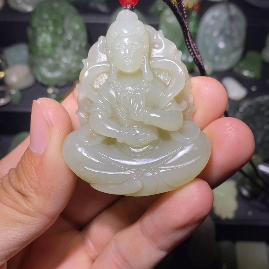 颈饰未镶嵌和田玉