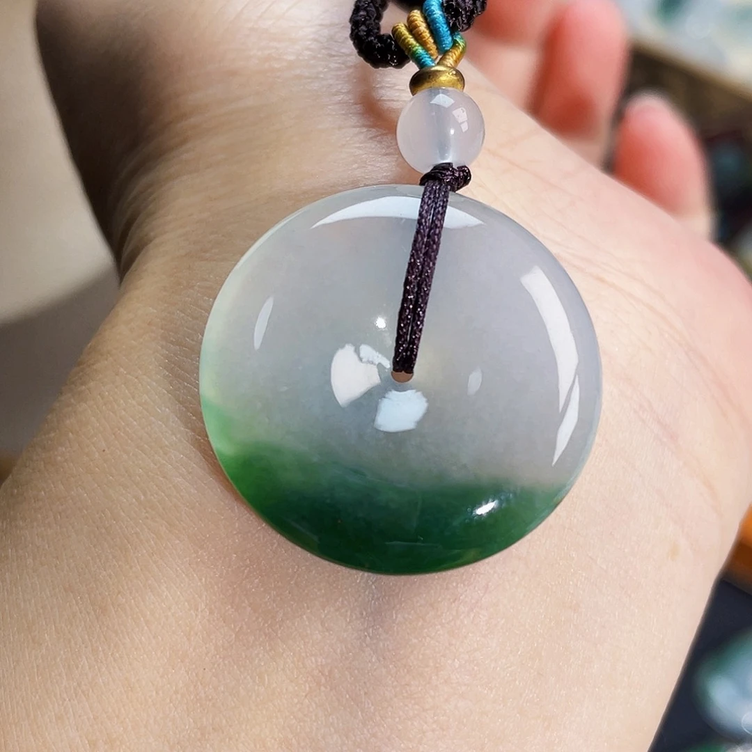 颈饰未镶嵌翡翠吊坠