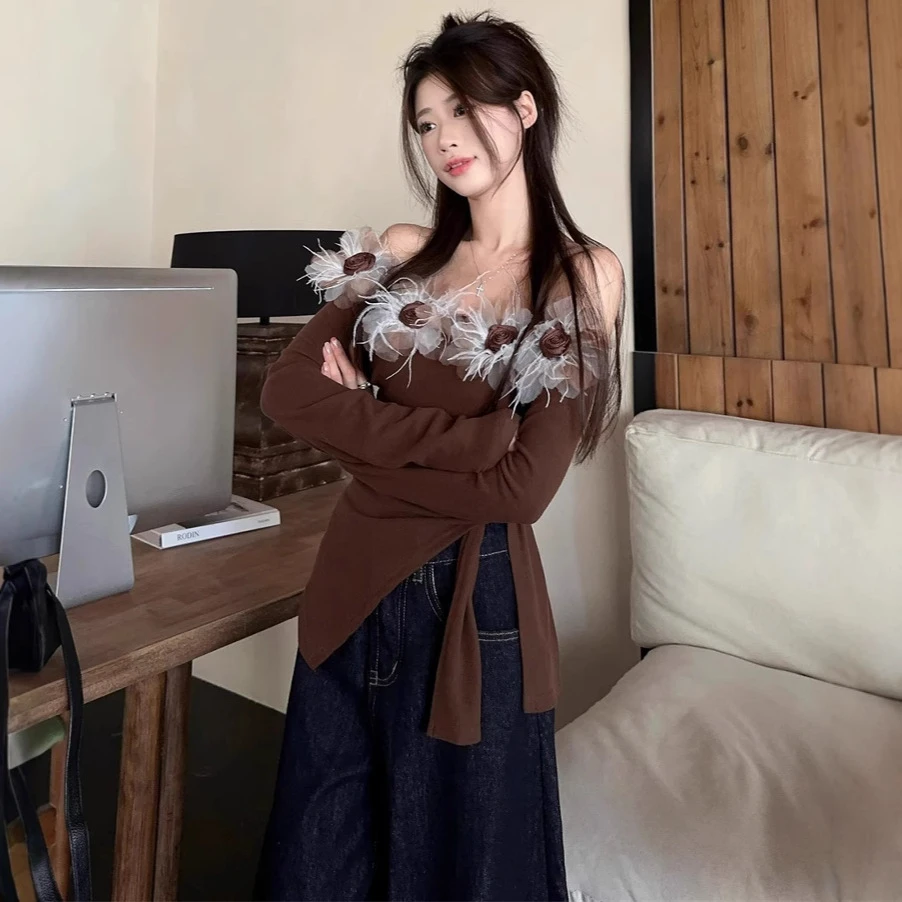 一字领花朵拼接长袖T恤女装春季修身绑带设计感辣妹显瘦露肩上衣