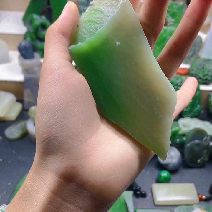 未镶嵌和田玉珠宝半成品