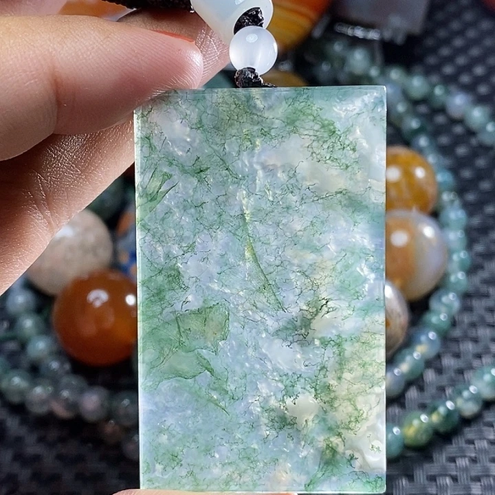 未镶嵌颈饰玛瑙/玉髓