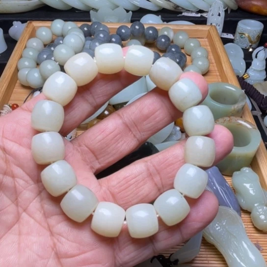 吊坠(不含链)未镶嵌和田玉追**日