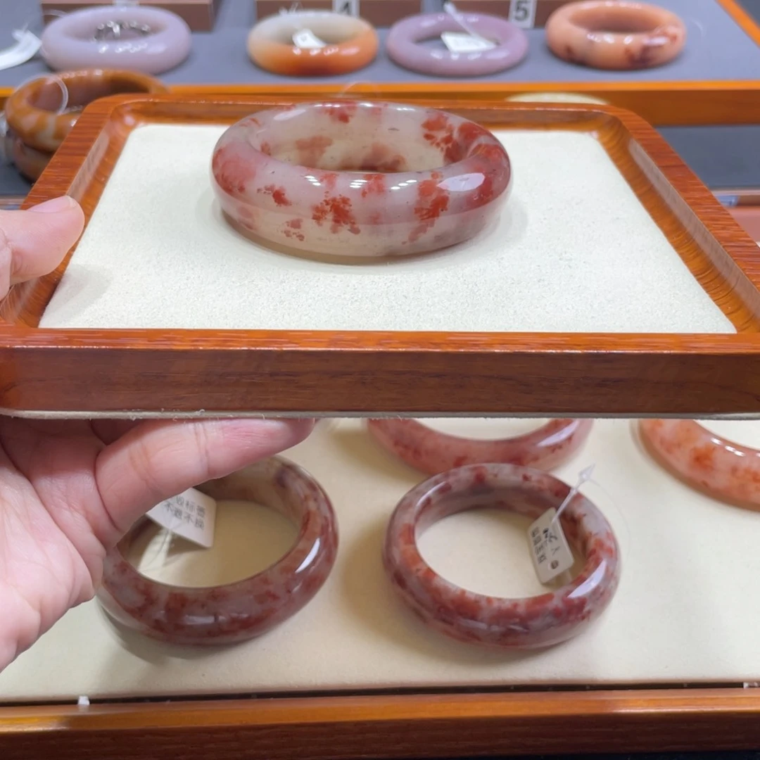 石英质玉手镯未镶嵌糖*芦