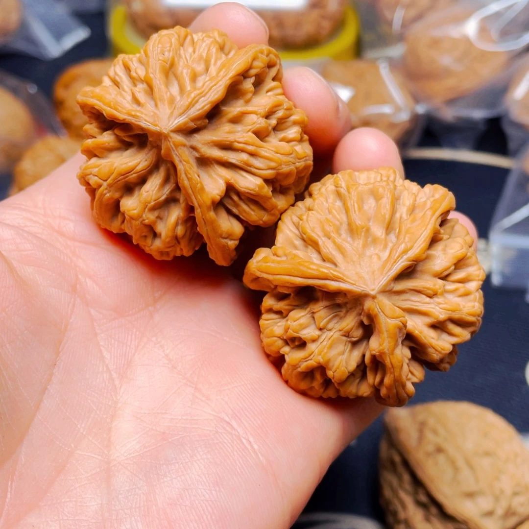 吊坠文玩核桃秦闷三愣