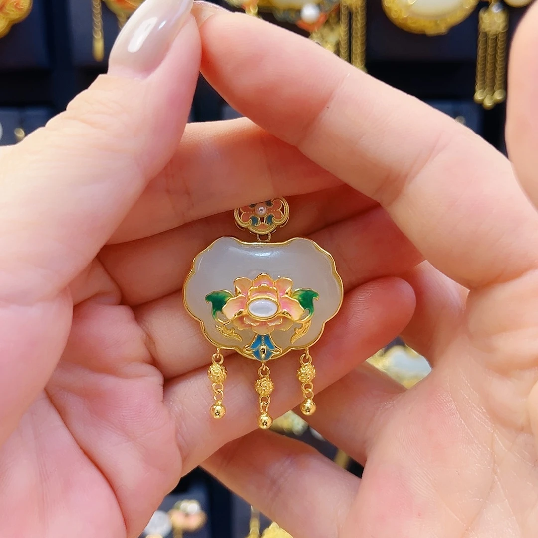 和田玉银S925镀金镶嵌颈饰