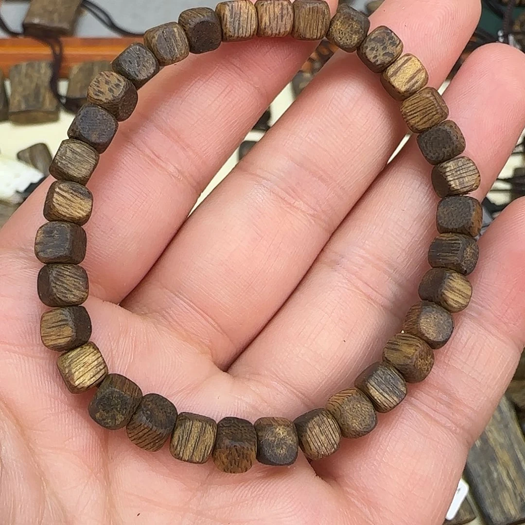 沉香手串小***～方糖手串单圈5mm3