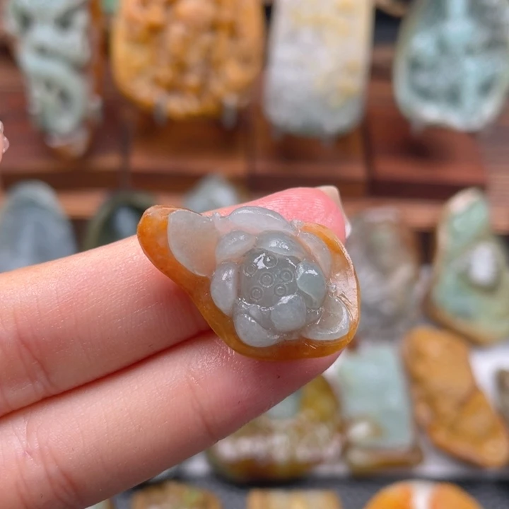 定制翡翠未镶嵌翡翠