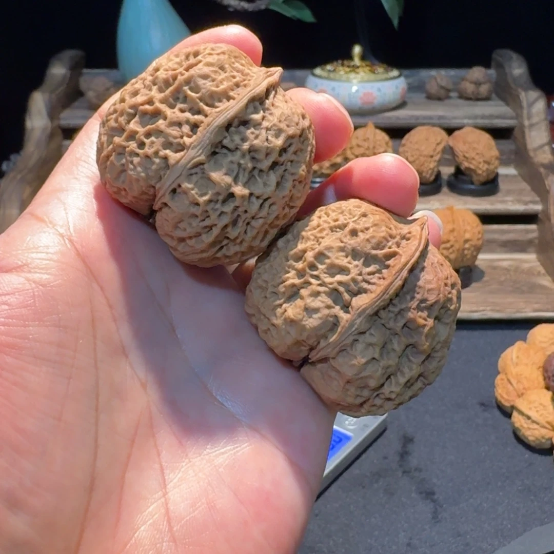 文玩核桃把件云南铁核桃27