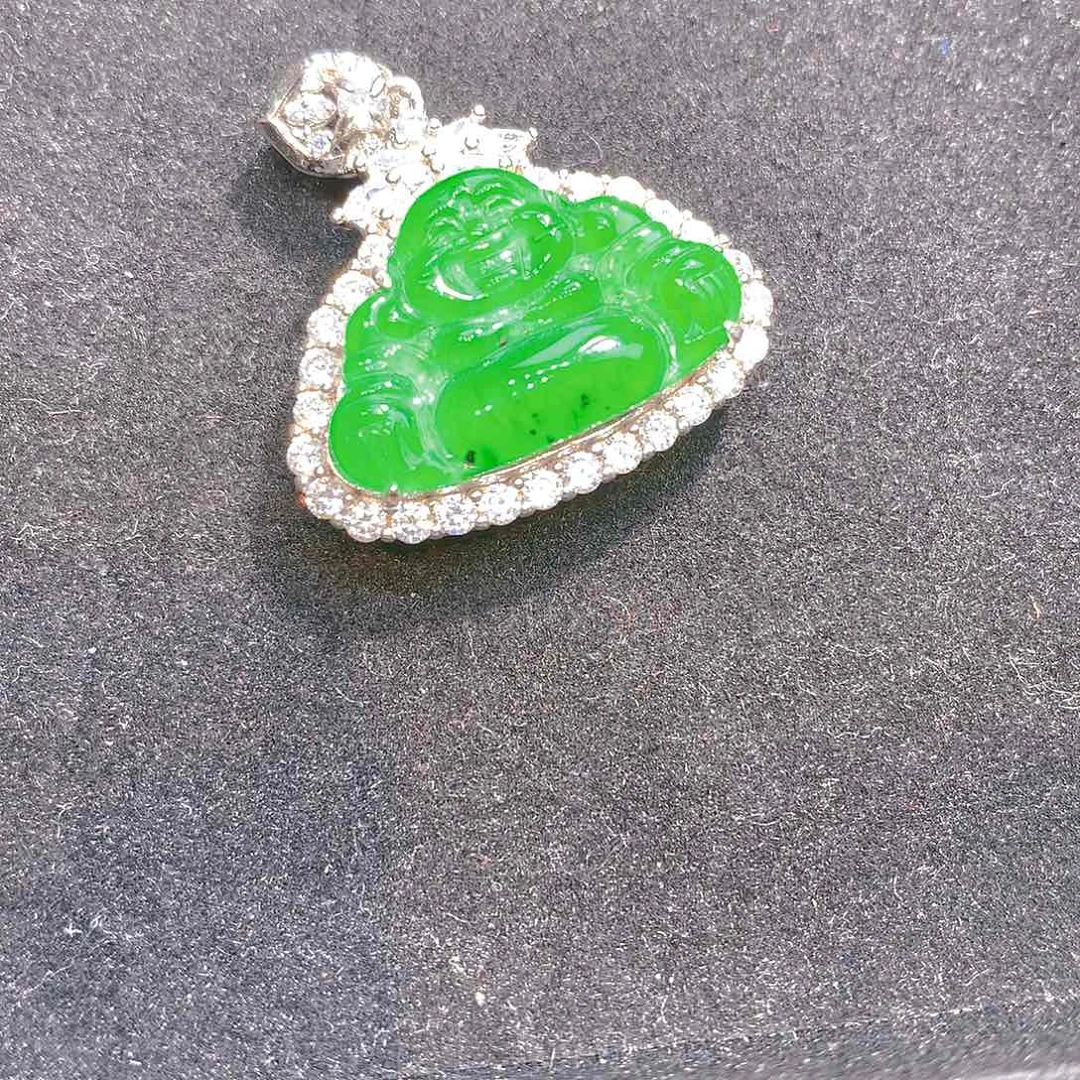 翡翠银S925镶嵌颈饰翡翠