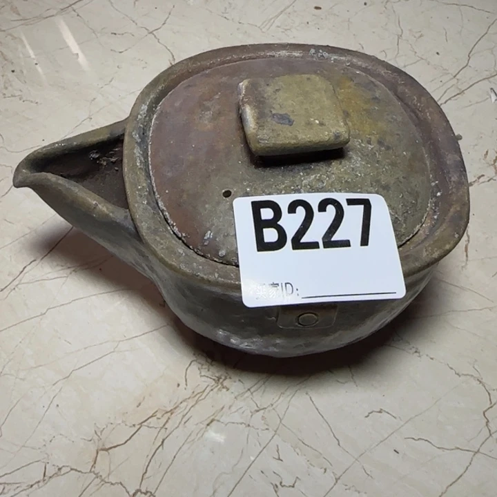 阿***敏备前烧作品备前烧作品有伤