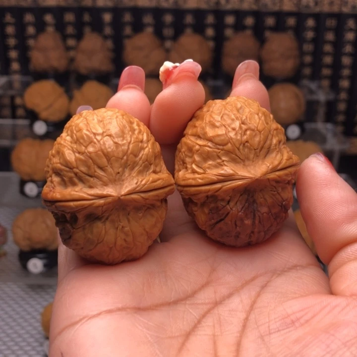 橄榄核吊坠ㅤ****。38至尊元宝