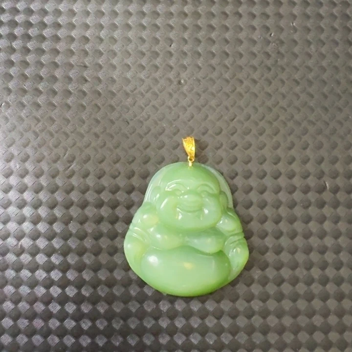 颈饰18K金镶嵌和田玉粉绿猫眼佛公