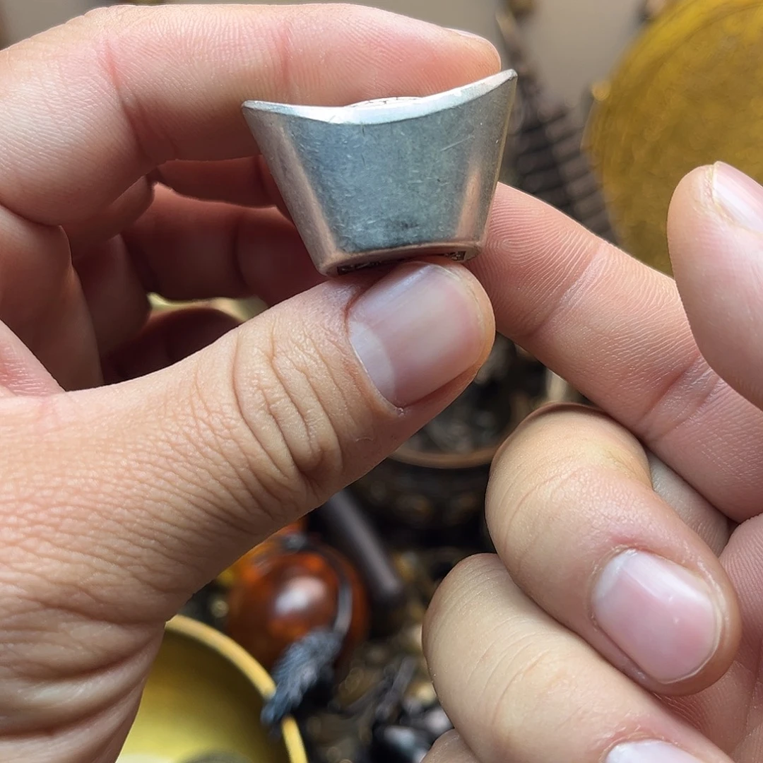 精美铜器工艺品等