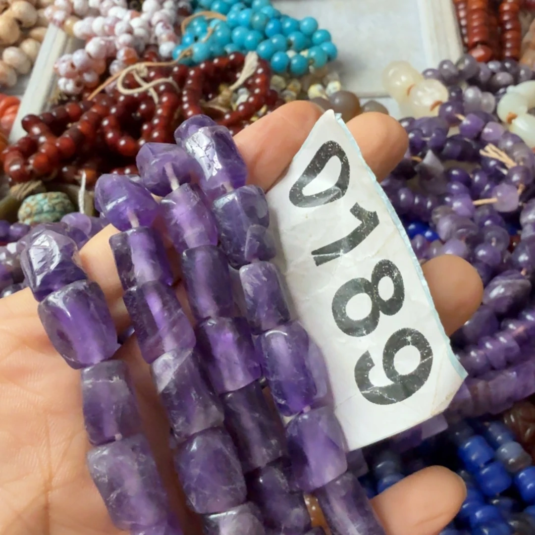 吉***宝玛瑙/玉髓未镶嵌颈饰