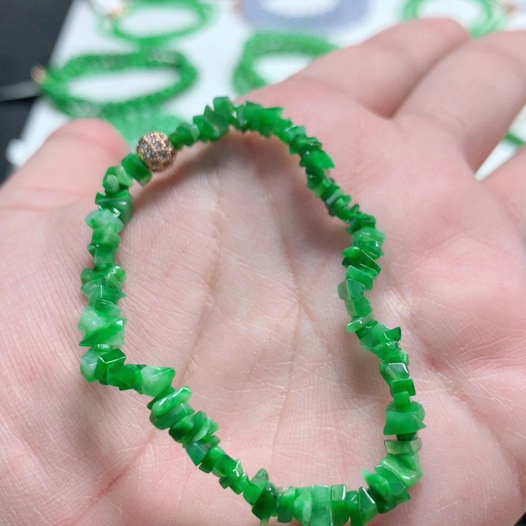 翡翠未镶嵌手链翡翠