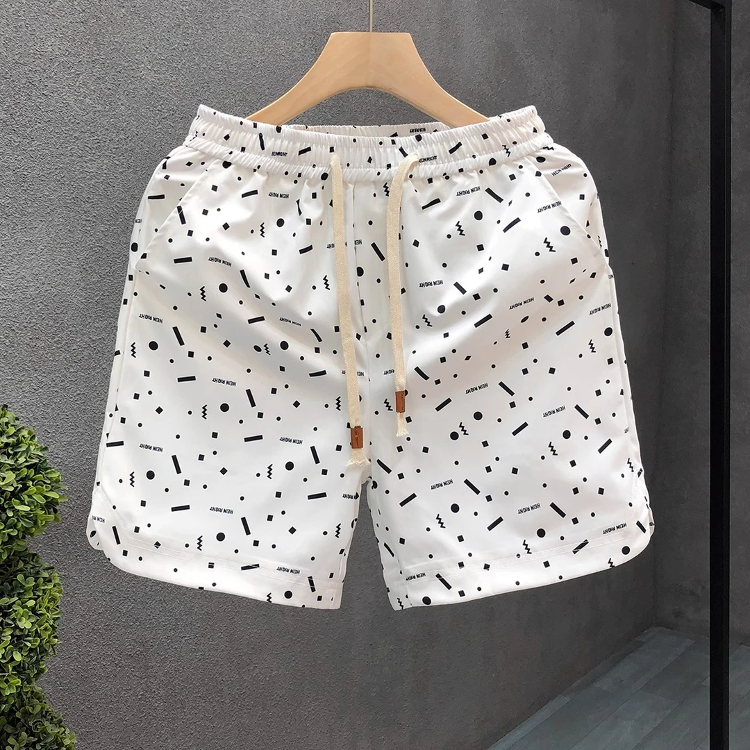 巨好看潮牌短裤男夏季薄款波点印花五分裤宽松休闲速干外穿沙滩裤