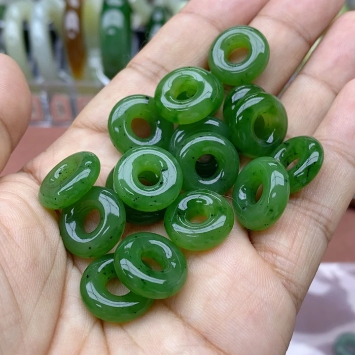 和田玉未镶嵌吊坠(不含链)拍一发一